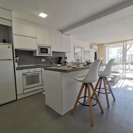 Apartamento Amplio Con Wi-fi, Aire Acondicionado Y Terraza A 15 Min De La Playa En - Es-209-14 Platja d'Aro
