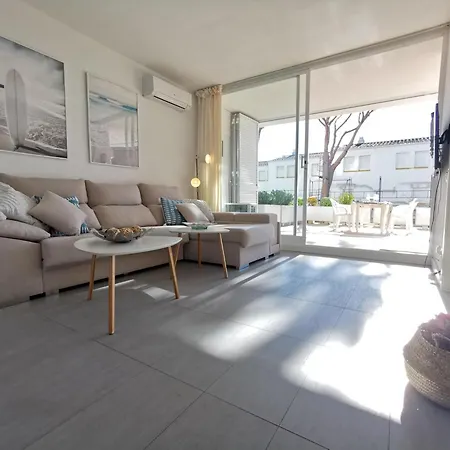 Apartamento Amplio Con Wi-fi, Aire Acondicionado Y Terraza A 15 Min De La Playa En - Es-209-14 Platja d'Aro